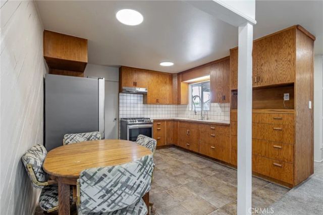 8232 Indianapolis, Huntington Beach, CA 92646
