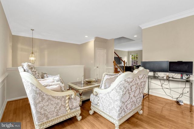 11924 RAYBORN CREEK DR, Manassas, VA 20109