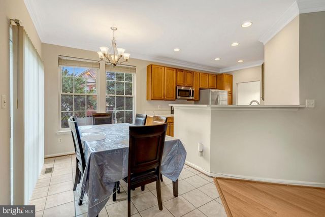 11924 RAYBORN CREEK DR, Manassas, VA 20109