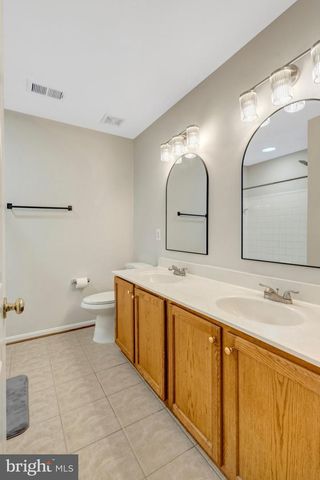 11924 RAYBORN CREEK DR, Manassas, VA 20109