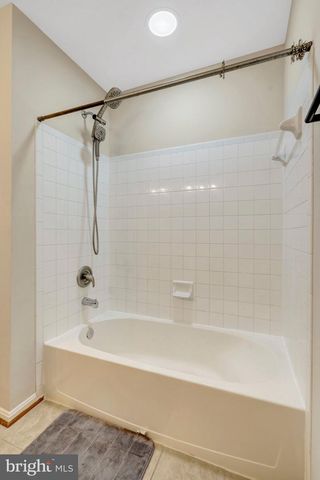 11924 RAYBORN CREEK DR, Manassas, VA 20109