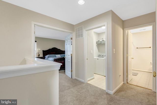 11924 RAYBORN CREEK DR, Manassas, VA 20109