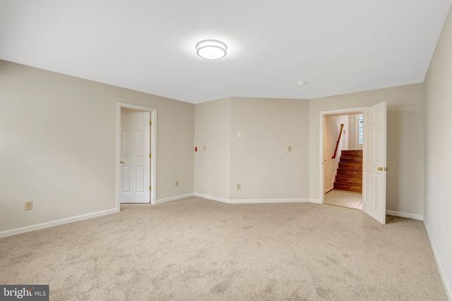 11924 RAYBORN CREEK DR, Manassas, VA 20109