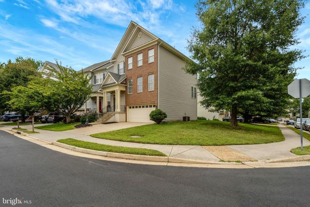 11924 RAYBORN CREEK DR, Manassas, VA 20109
