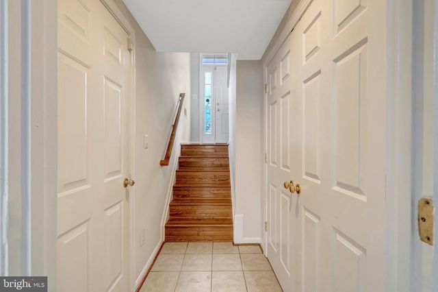 11924 RAYBORN CREEK DR, Manassas, VA 20109