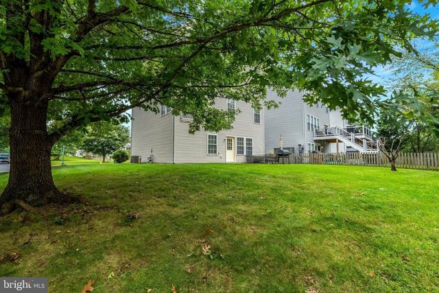 11924 RAYBORN CREEK DR, Manassas, VA 20109