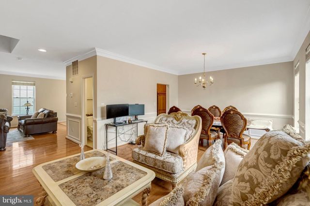 11924 RAYBORN CREEK DR, Manassas, VA 20109