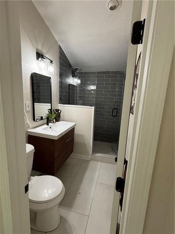 3336 Wyoming Street, Kansas City, MO 64111