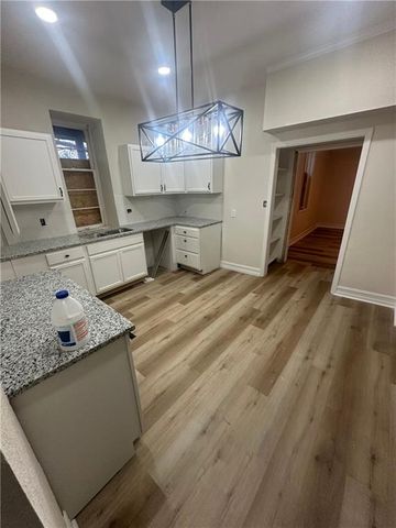 3336 Wyoming Street, Kansas City, MO 64111