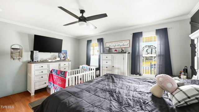 304 Caden Way, Piney Flats, TN 37686