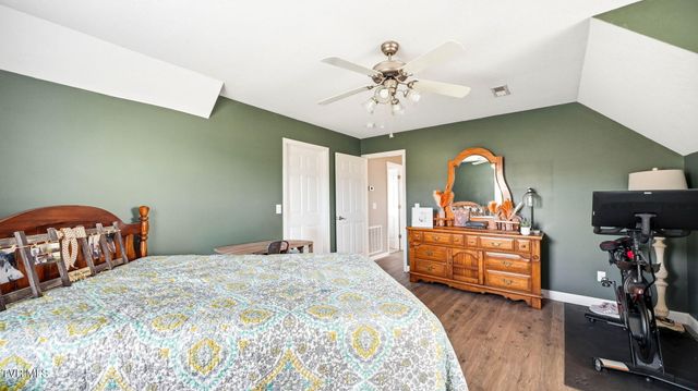 304 Caden Way, Piney Flats, TN 37686