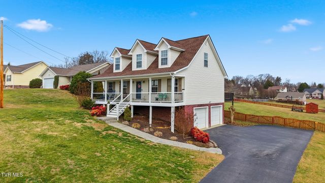 304 Caden Way, Piney Flats, TN 37686