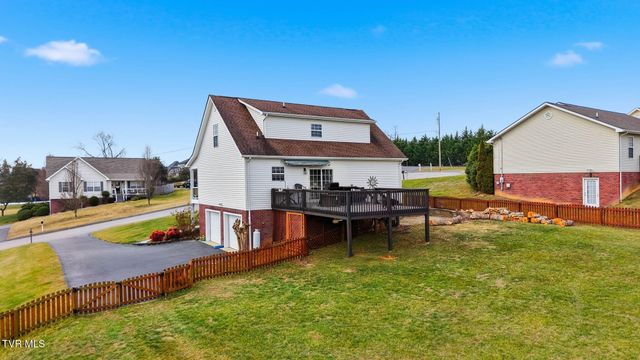 304 Caden Way, Piney Flats, TN 37686