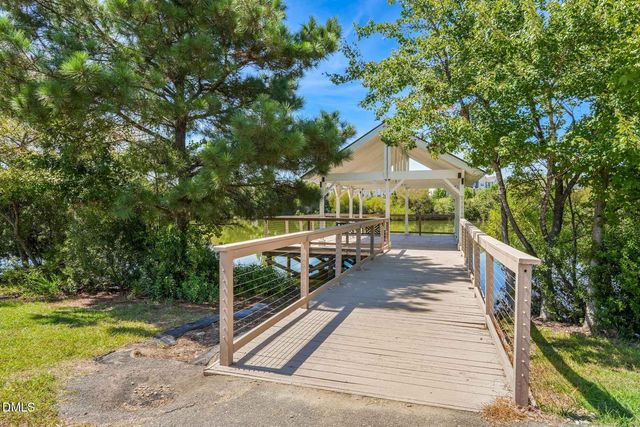 1122 Holding Village Way, Wake Forest, NC 27587
