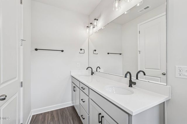 1122 Holding Village Way, Wake Forest, NC 27587