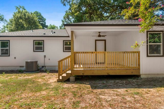 418 W 4th Street, Lonoke, AR 72086