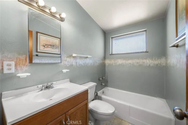 38434 Pond Avenue, Palmdale, CA 93550