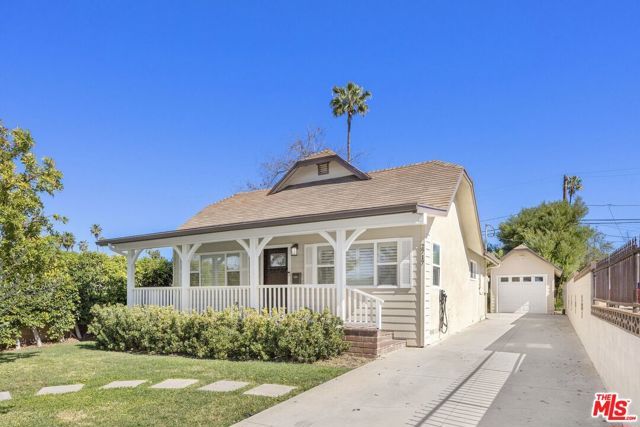 2717 W Avenue 30, Los Angeles, CA 90065