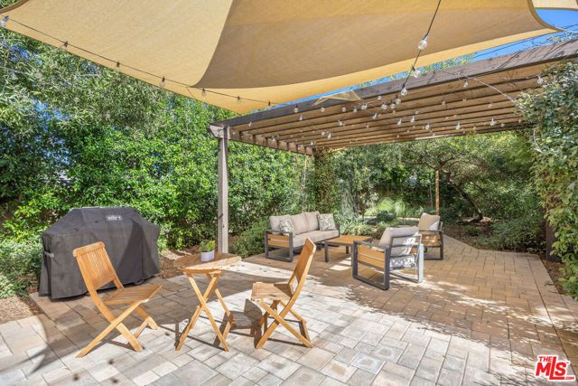 2717 W Avenue 30, Los Angeles, CA 90065