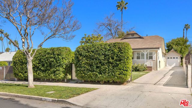 2717 W Avenue 30, Los Angeles, CA 90065
