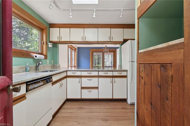117 Timberwood DR, Williamsburg, VA 23188