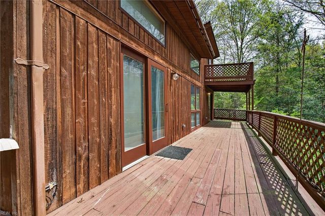 117 Timberwood DR, Williamsburg, VA 23188