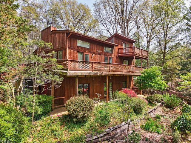 117 Timberwood DR, Williamsburg, VA 23188