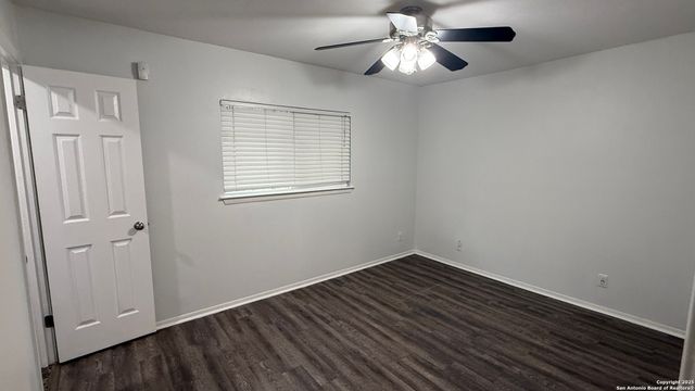 9742 Hidden Rock, San Antonio, TX 78250