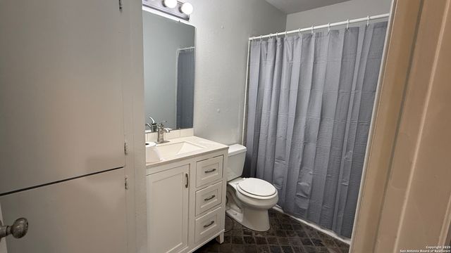 9742 Hidden Rock, San Antonio, TX 78250