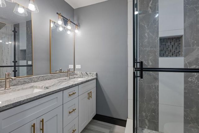 444 E 48th Street B2, Chicago, IL 60615