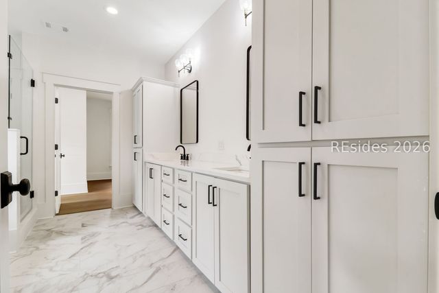 10 Oldfield Village Rd, Bluffton, SC 29909