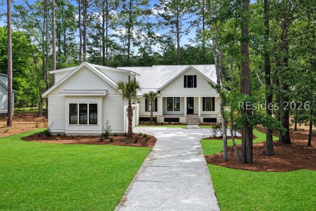 10 Oldfield Village Rd, Bluffton, SC 29909