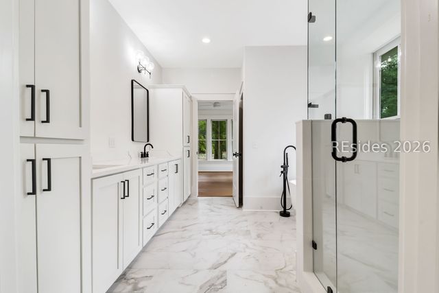 10 Oldfield Village Rd, Bluffton, SC 29909