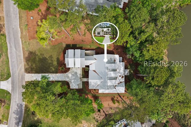 10 Oldfield Village Rd, Bluffton, SC 29909