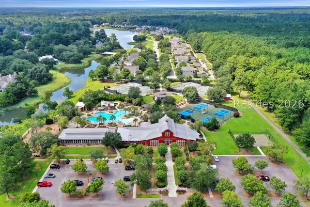 10 Oldfield Village Rd, Bluffton, SC 29909