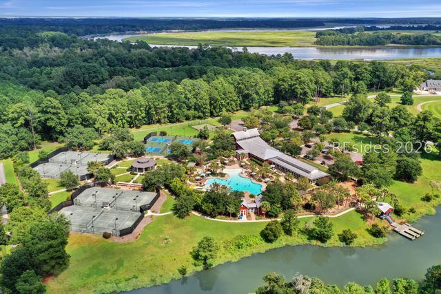 10 Oldfield Village Rd, Bluffton, SC 29909