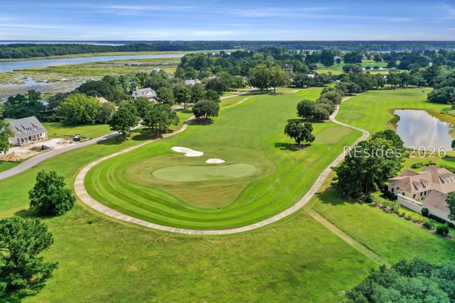 10 Oldfield Village Rd, Bluffton, SC 29909