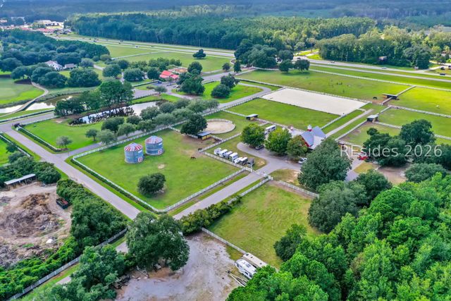 10 Oldfield Village Rd, Bluffton, SC 29909