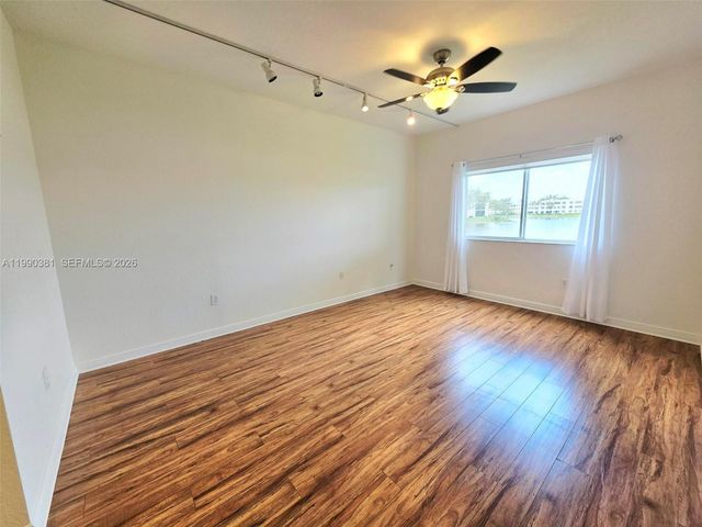 7611 Southampton Terrace 110, Tamarac, FL 33321