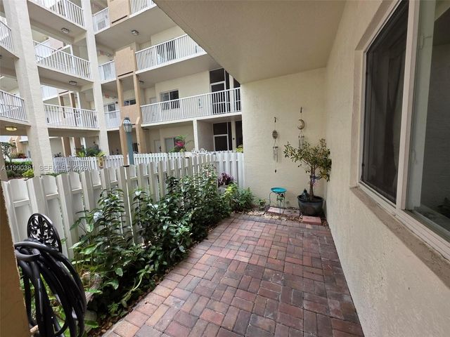 7611 Southampton Terrace 110, Tamarac, FL 33321