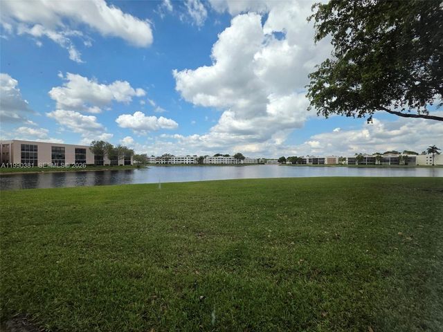 7611 Southampton Terrace 110, Tamarac, FL 33321