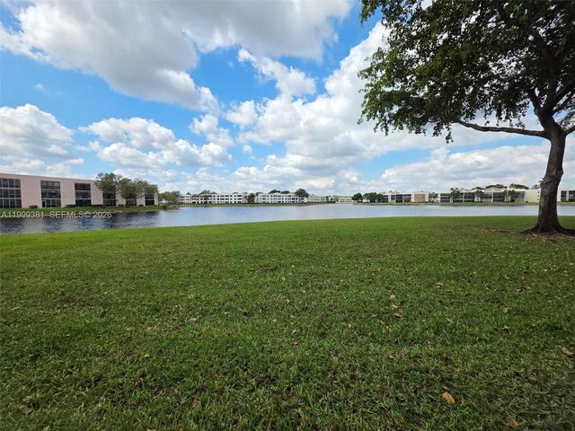7611 Southampton Terrace 110, Tamarac, FL 33321