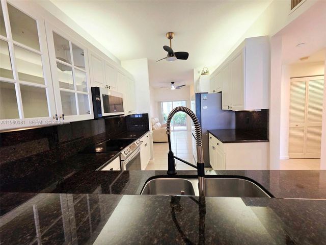 7611 Southampton Terrace 110, Tamarac, FL 33321