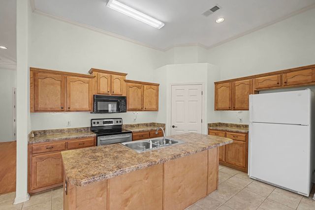 3152 SEA RAY LN, Lakeland, TN 38002