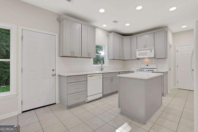 757 Dunlin Fields Drive, Lawrenceville, GA 30044