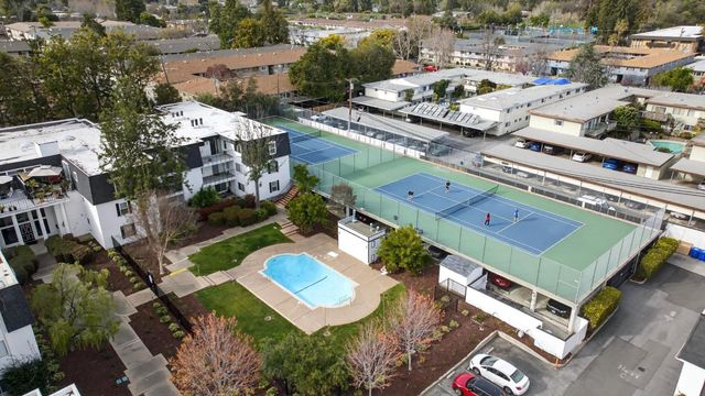1910 Mount Vernon Court 10, Mountain View, CA 94040