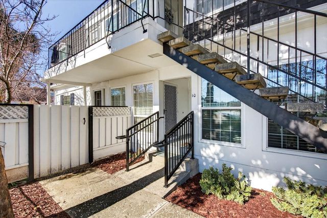 1910 Mount Vernon Court 10, Mountain View, CA 94040