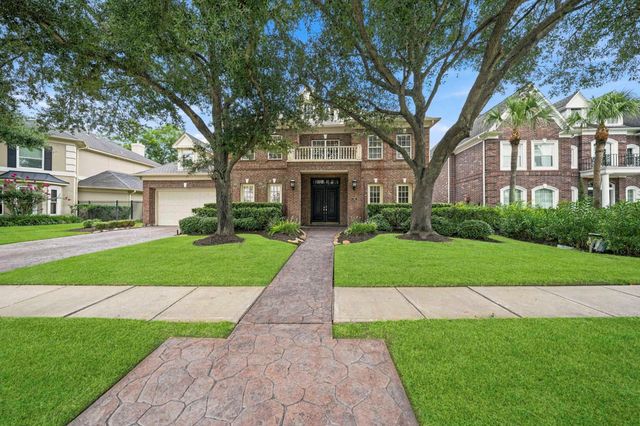 40 Palm Boulevard, Missouri City, TX 77459
