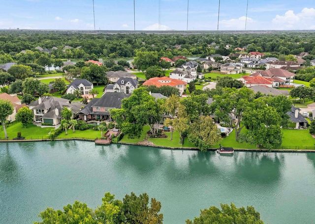 40 Palm Boulevard, Missouri City, TX 77459