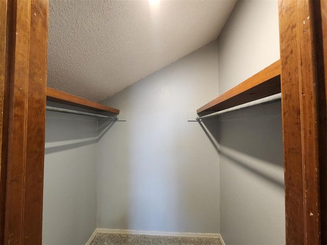 4910 SE Mills Ave, Lawton, OK 73501